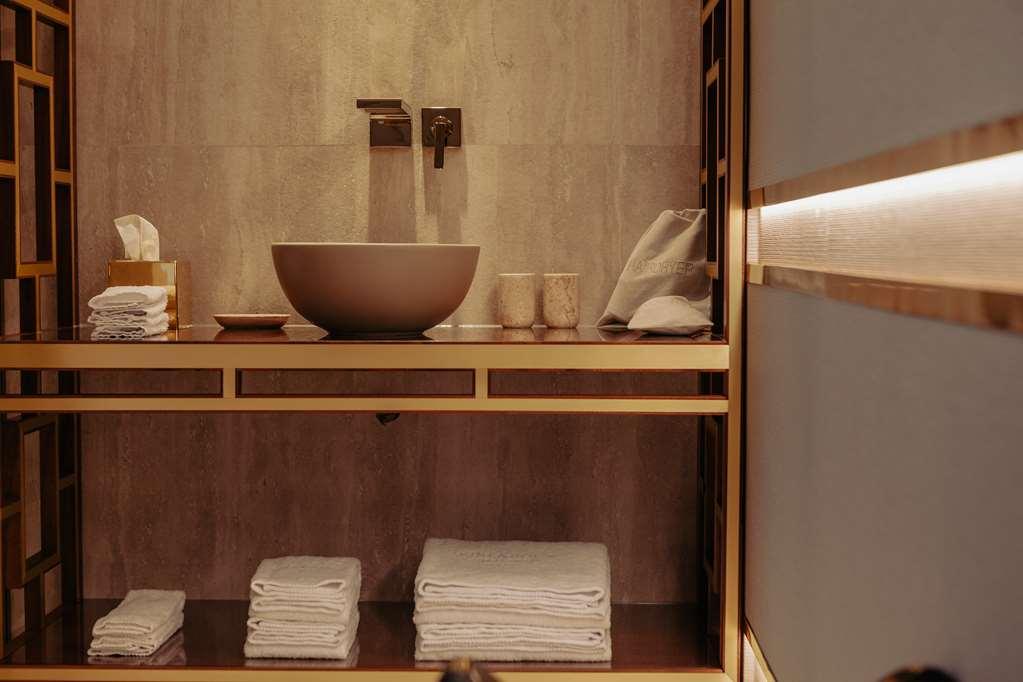 Wine & Books Lisboa Hotel Pokoj fotografie Bathroom